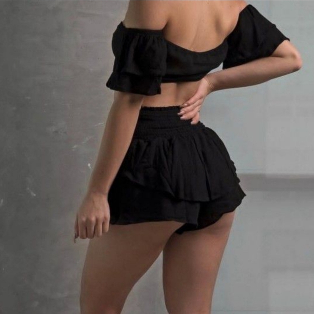 Hera Collection 2-piece Short/Skirt w/top | Various Sizes Available | NWT | Blk